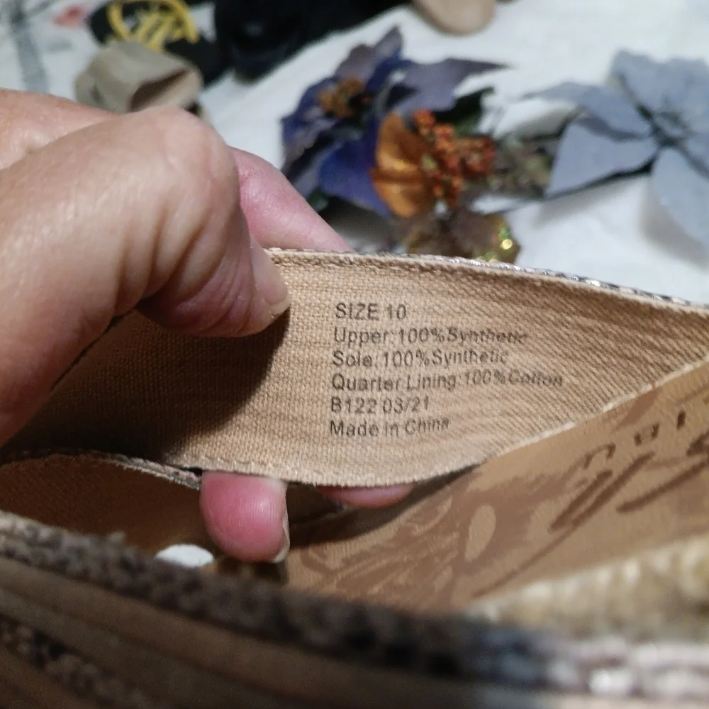 Blowfish sandals shoes for women size 10